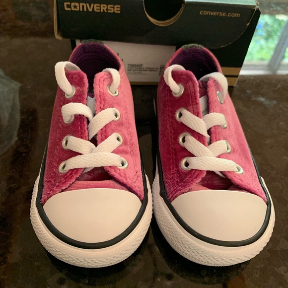 pink converse infant size 5